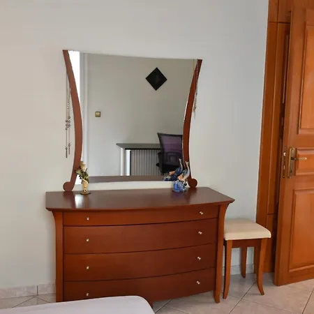 Kyveli House