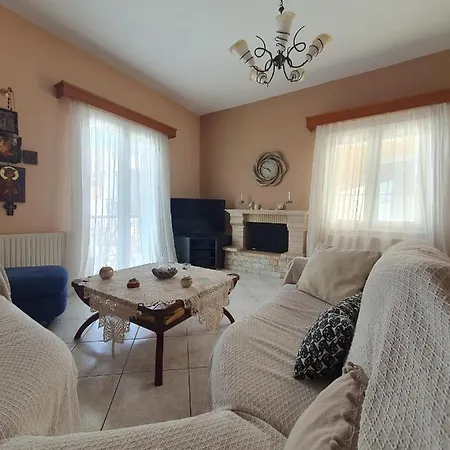 Kyveli House *