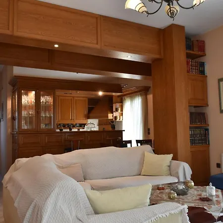 Apartment Kyveli House