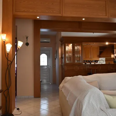 Kyveli House Apartment *