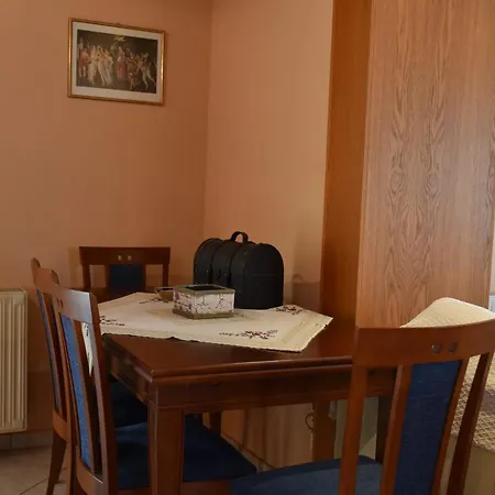 Apartment Kyveli House